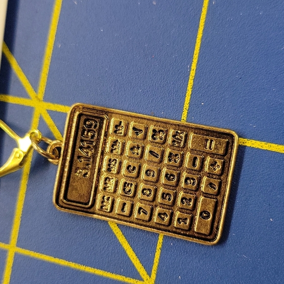 Calculator Gold Tone 1.25" Earrings School Math Office - Picture 2 of 2